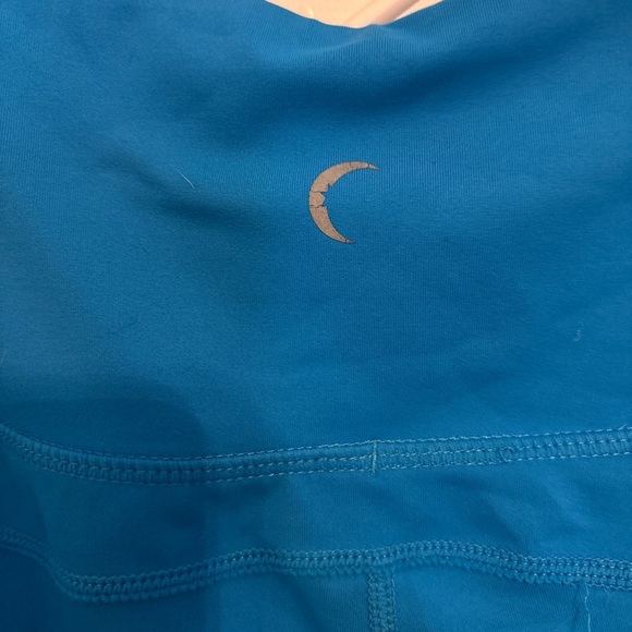 Zyia Active Royal Blue Light n Tight Pocket Capri Leggings - Size 20 - Picture 5 of 5